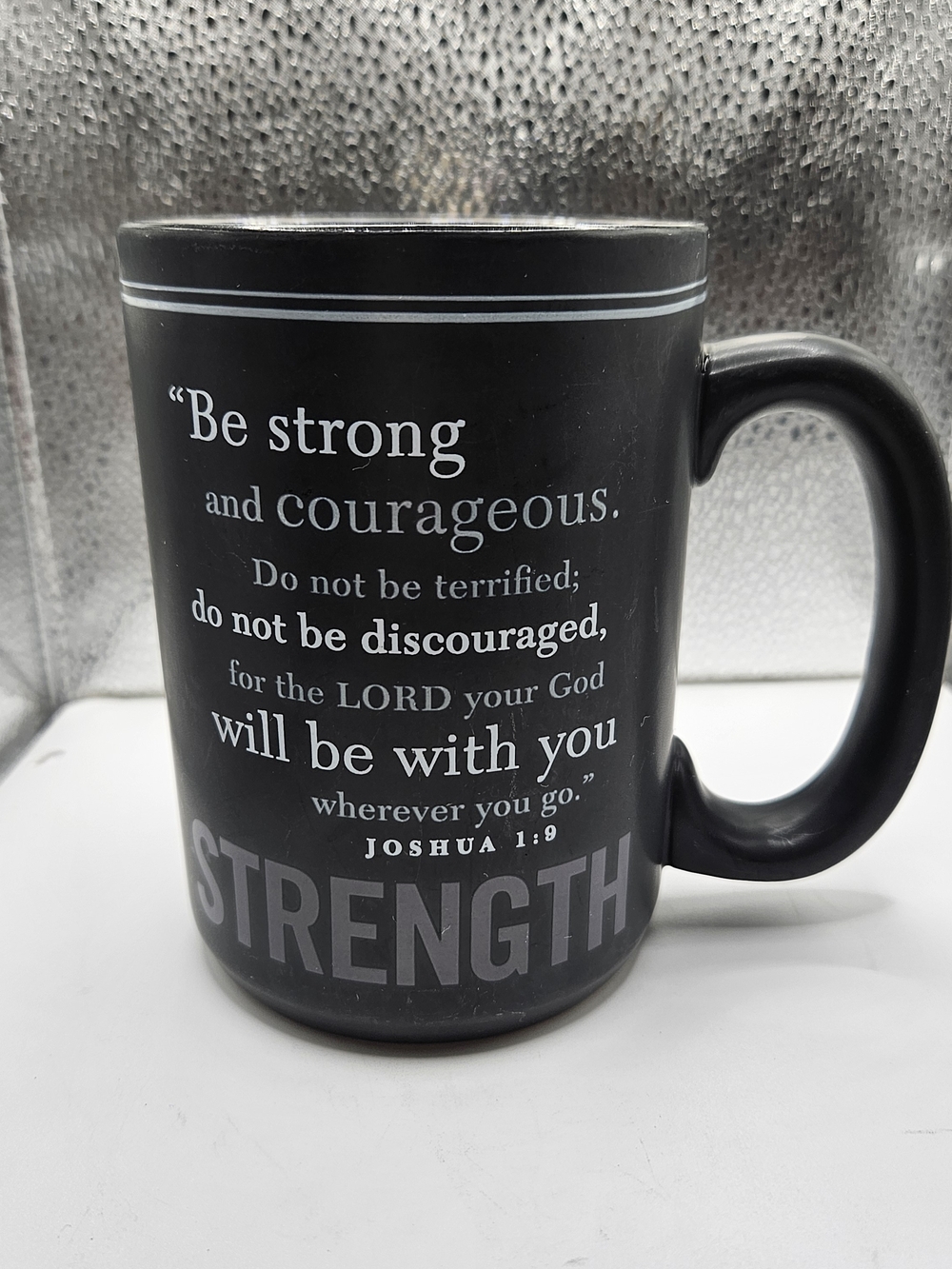 Inspirational Christian 'Be Strong' Black Ceramic Mug - Strength Joshua 1:9